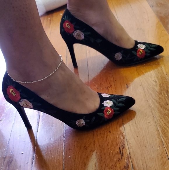 a new day Shoes - 🦠 Pointed toe heels